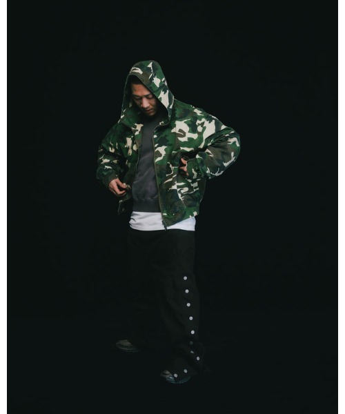 BREATH(ブレス)の「SUICIDE CAMO ZIP UP HOODIE(その他アウター・メンズ・サンドベージュ/グリーン系カモフラージュ・LARGE/X-LARGE)」の2枚目の写真