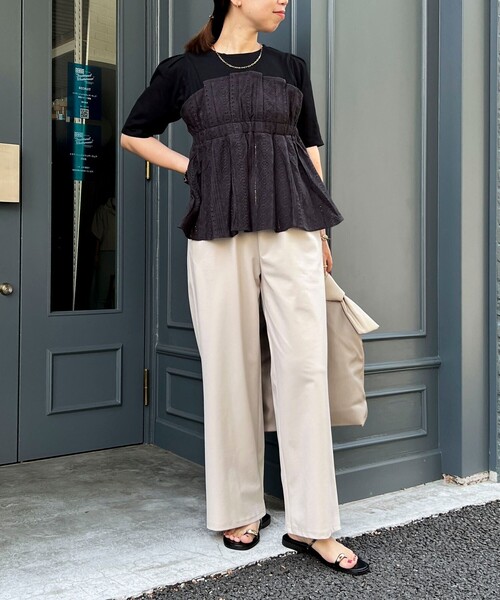 MICO COULIER（ミコクリエ）の「エンブロイダリークロスブラウス（Tシャツ/カットソー・レディース・チャコールグレー/オフホワイト・38）」の10枚目の写真