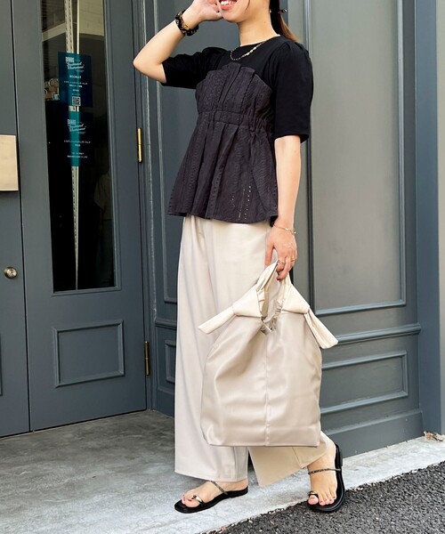 MICO COULIER（ミコクリエ）の「エンブロイダリークロスブラウス（Tシャツ/カットソー・レディース・チャコールグレー/オフホワイト・38）」の16枚目の写真