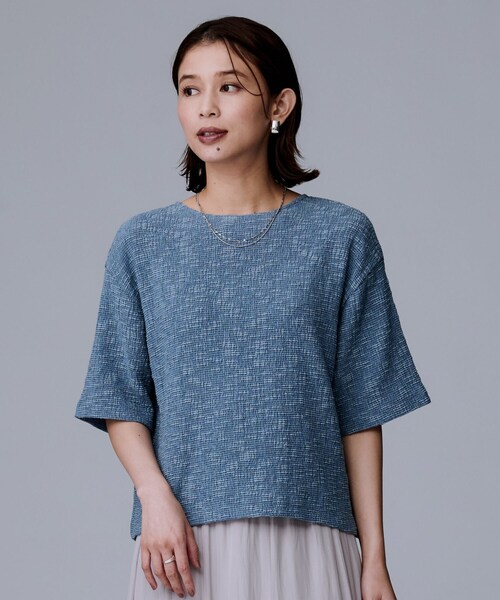 UNTITLED（アンタイトル）の「【五分袖/ジャージトップス】スラブカールマイヤープルオーバー（Tシャツ/カットソー・レディース・オフホワイト/ブラック/ブルー・00/50/48/44/04/02）」の13枚目の写真