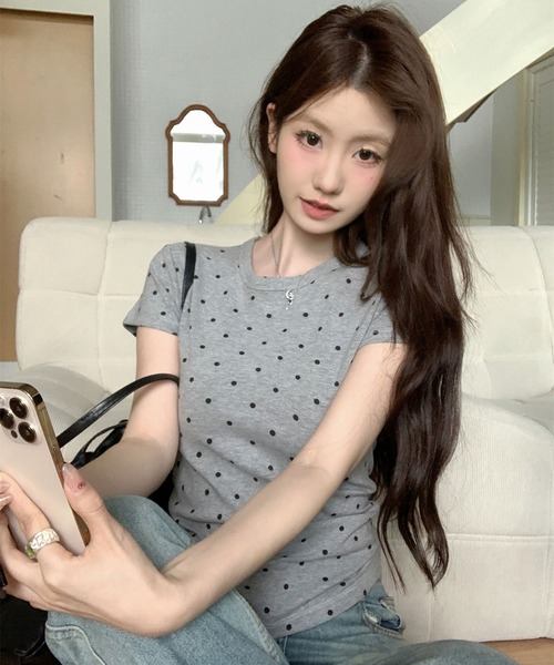 Doula Doula（ドゥーラドゥーラ）の「クルーネックドットTシャツ（Tシャツ/カットソー・レディース・ブラック/ホワイト/グレー・L/M/S）」の18枚目の写真