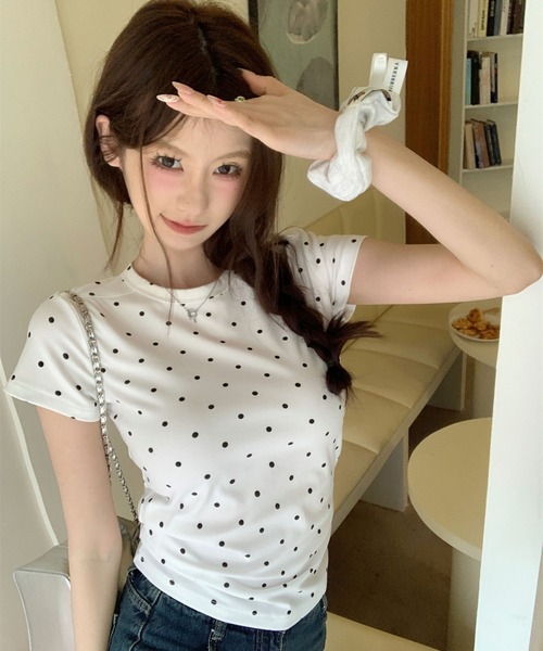 Doula Doula（ドゥーラドゥーラ）の「クルーネックドットTシャツ（Tシャツ/カットソー・レディース・ブラック/ホワイト/グレー・L/M/S）」の11枚目の写真