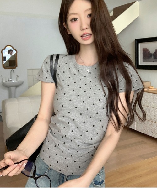 Doula Doula（ドゥーラドゥーラ）の「クルーネックドットTシャツ（Tシャツ/カットソー・レディース・ブラック/ホワイト/グレー・L/M/S）」の22枚目の写真