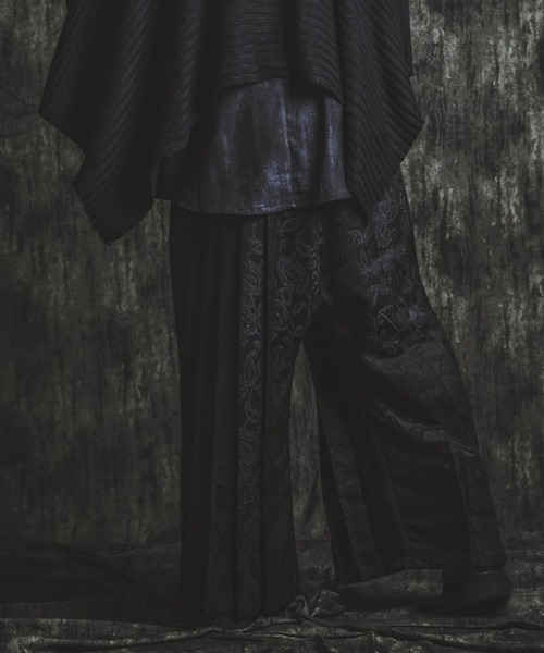 NO ID.(ノーアイディ)の「【NO ID.】Hakama Pleats Trousers / ハカマ プリーツ トラウザーズ(その他パンツ・メンズ・その他23/ブラック・2/1)」の18枚目の写真