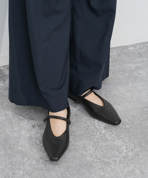 Spick & Span(スピックアンドスパン)の「《追加》REMME/レメ ポインテッドメリージェーン(その他シューズ・レディース・ブラウン/ブラック・38/37/36)」の1枚目の写真