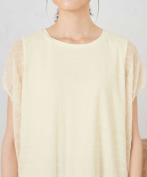 a.v.v(アーヴェヴェ)の「マジョリカプリーツトップス(Tシャツ/カットソー・レディース・アイボリー/ブラウン・36/38/40)」の18枚目の写真