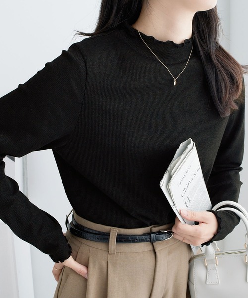 Viola e Viola(ヴィオラエヴィオラ)の「ラメ入りテレコリブプチハイメローカットソー(Tシャツ/カットソー・レディース・シルバーグレー/ブラック/ベージュ・L/M/LL)」の2枚目の写真