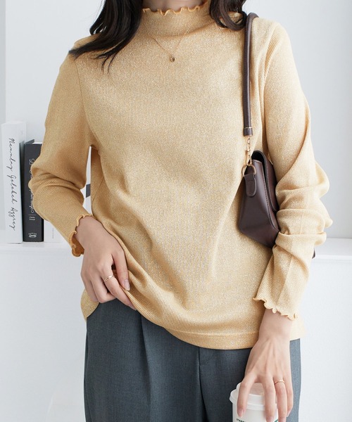 Viola e Viola(ヴィオラエヴィオラ)の「ラメ入りテレコリブプチハイメローカットソー(Tシャツ/カットソー・レディース・シルバーグレー/ブラック/ベージュ・L/M/LL)」の13枚目の写真