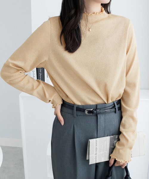Viola e Viola(ヴィオラエヴィオラ)の「ラメ入りテレコリブプチハイメローカットソー(Tシャツ/カットソー・レディース・シルバーグレー/ブラック/ベージュ・L/M/LL)」の12枚目の写真