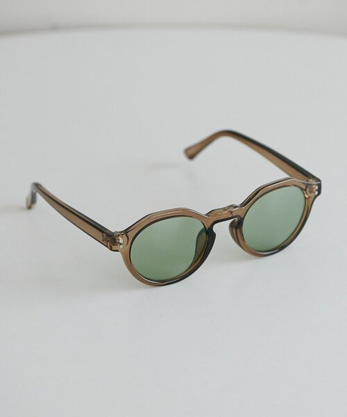 DISCOAT(ディスコート)の「【ユニセックス】ボストンクリアフレームサングラス(サングラス・レディース・ダークブルー/ブラウン/グリーン・FREE)」の1枚目の写真