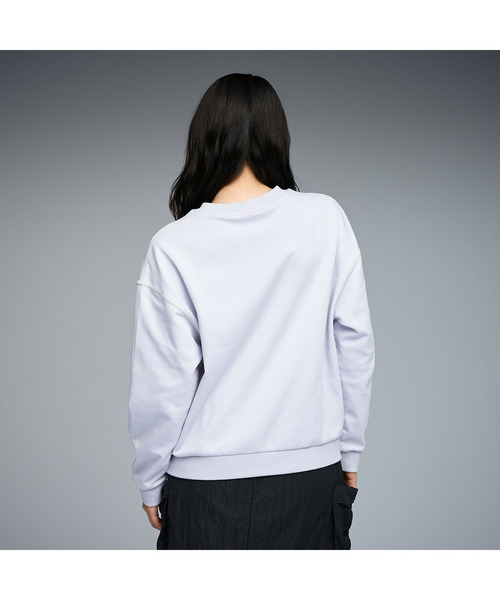 PUMA（プーマ）の「PUMA プーマ ウィメンズ ESS MX リラックスド クルー スウェット（スウェット・レディース・オフホワイト/ライラック/ブラック・SMALL/X-LARGE/LARGE/MEDIUM）」の4枚目の写真