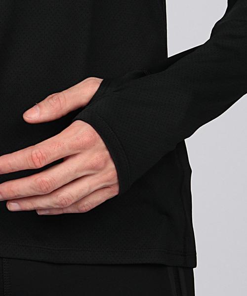 NIKE（ナイキ）の「NIKE（ナイキ）DRI-FIT コントアー L/S トップ（Tシャツ/カットソー・メンズ・ブラック・MEDIUM/LARGE/X-LARGE/SMALL）」の6枚目の写真