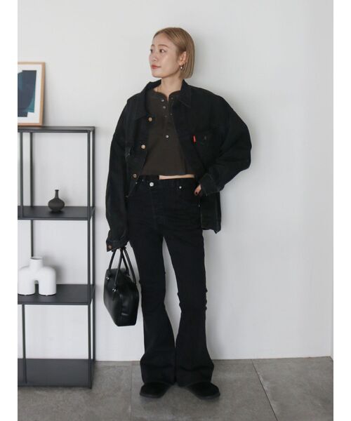 Ungrid(アングリッド)の「ハイウエストストレッチフィットフレアデニム(デニムパンツ・レディース・ブルー/ブラック・24inch/25inch/26inch)」の9枚目の写真