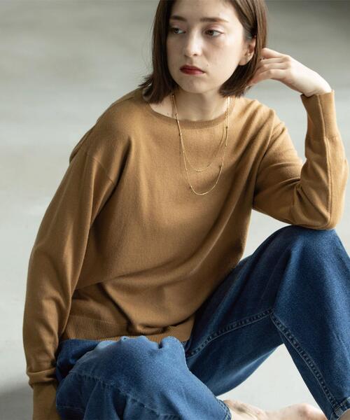 OPAQUE.CLIP（オペークドットクリップ）の「ボートネックニット/エクストラファインメリノウール【THEシリーズ/洗濯機OK】（ニット/セーター・レディース・グレー/ブルー系その他7/ブラック/ホワイト/グリーン/ワインレッド/キャメル/パープル・36/38/40/34/42）」の7枚目の写真