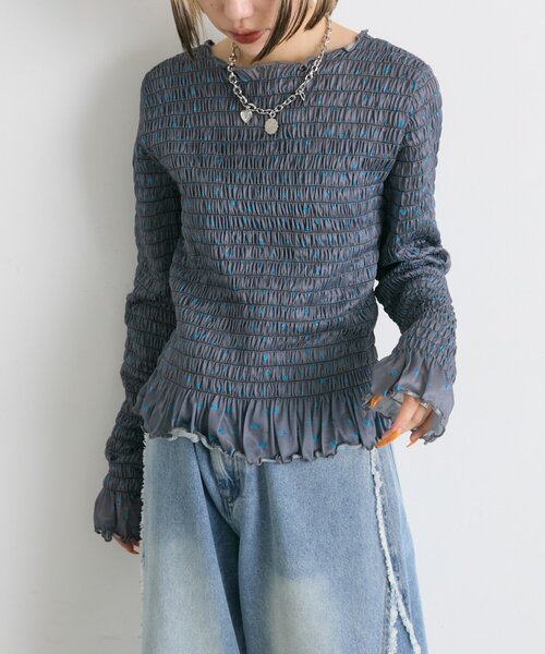 w closet(ダブルクローゼット)の「【25AW】柄シャーリングプルオーバー(Tシャツ/カットソー・レディース・チャコールグレー/ブラウン/グリーン/アイボリー・FREE)」の15枚目の写真