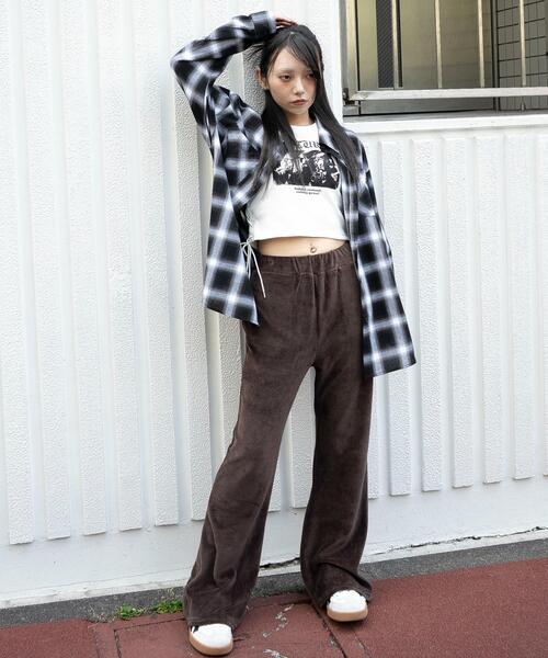 WEGO（ウィゴー）の「WEGO/ベロアフレアパンツ（その他パンツ・レディース・ブラック/ブラウン・FREE）」の14枚目の写真