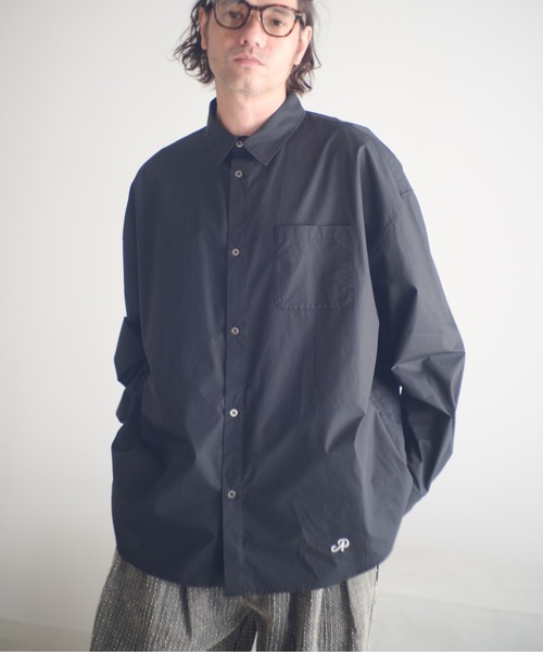ADAM PATEK(アダムパテック)の「ADAMPATEK/James Fabric typewriter shirt/ジェームスファブリック刺繍入りタイプライターシャツ(AP2525006)(シャツ/ブラウス・レディース・ベージュ/ブラック/ホワイト・1/2)」の7枚目の写真