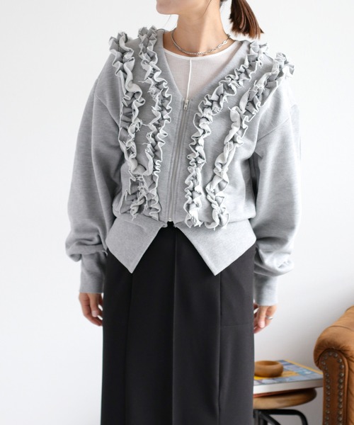 cepo（セポ）の「フリルVネックジップカーディガン（カーディガン/ボレロ・レディース・杢グレー/アイボリー・FREE）」の6枚目の写真