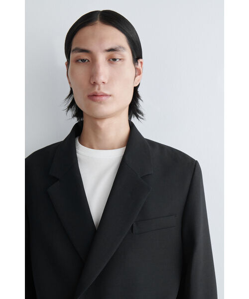 ノーラペル仕立てウール混ブレザー（テーラードジャケット）｜COS