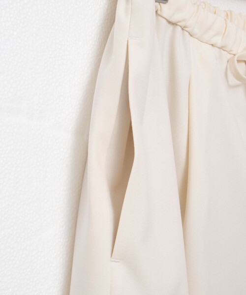 NOLLEY’S（ノーリーズ）の「ウォッシャブルイージーワイドパンツ（その他パンツ・レディース・ブルー系その他7/オフホワイト/グレー・38/36/39）」の5枚目の写真