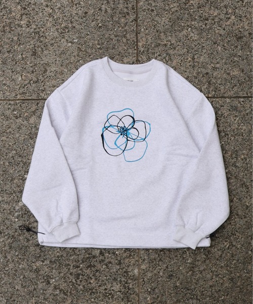 ATELANE（アテレーン）の「ATELANE / CVC裏起毛刺繍スウェット/フラワー/ハート/ドローコード（スウェット・メンズ・アッシュグレー/杢グレー/ブラック系その他/グレー系その他/グレー系その他2/ブラック・LARGE/MEDIUM）」の2枚目の写真