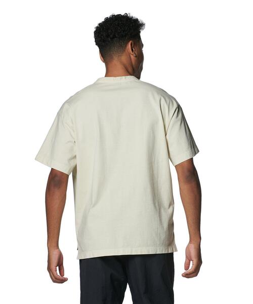 UNDER ARMOUR(アンダーアーマー)の「UAエレベーティッド ウォッシュ ショートスリーブTシャツ(ライフスタイル/メンズ/レディース)(Tシャツ/カットソー・レディース・ブラウン系・XL/L/2XL)」の3枚目の写真