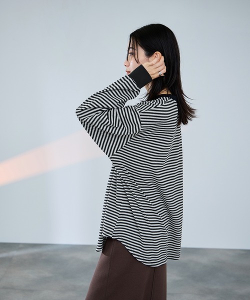 Mac-House(マックハウス)の「milli de l'air オーバーサイズボーダーカットソー(Tシャツ/カットソー・レディース・ブラウン系その他/ブラック系その他・M)」の4枚目の写真