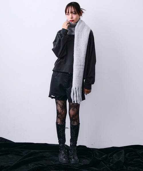 MONOe(モノエ)の「フェイクレザーストラップショートパンツ(その他パンツ・レディース・ブラック/ブラウン・S/M/L)」の17枚目の写真