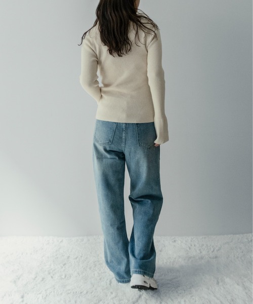 on:nue（オンニュ）の「【on:nue】[新色追加/ 着用動画あり！/選べる7色展開] キーネック フレアスリーブポロニット（ニット/セーター・レディース・グレー/アイボリー/ブラック/ブラウン/グリーン/ベージュ/イエロー・FREE）」の15枚目の写真