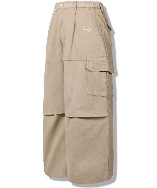 GUBIN(グビン)の「スエードカーゴパンツ - ベージュ(その他パンツ・レディース・その他・MEDIUM/LARGE)」の1枚目の写真