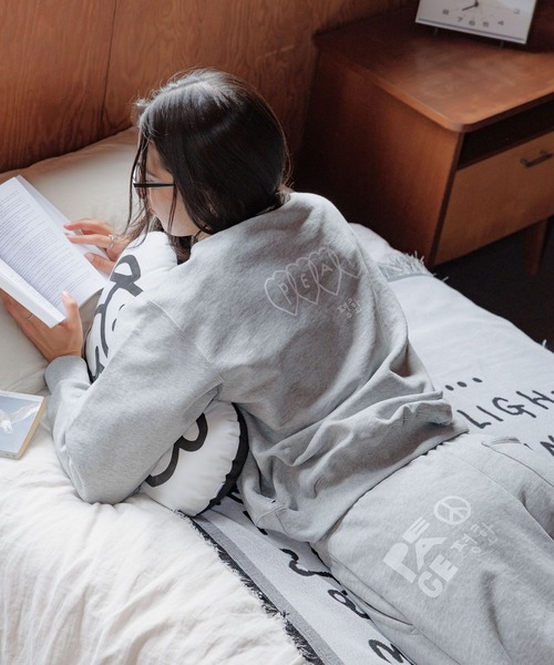 ALAND（エーランド）の「【UNISEX】 ALAND×INAPSQUARE／スウェットプルオーバー（ウラケ）（Tシャツ/カットソー・レディース・グレー/ブラック/ネイビー・LARGE/SMALL）」の3枚目の写真