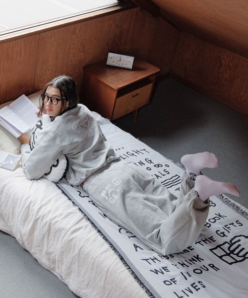 ALAND（エーランド）の「【UNISEX】 ALAND×INAPSQUARE／スウェットプルオーバー（ウラケ）（Tシャツ/カットソー・レディース・グレー/ブラック/ネイビー・LARGE/SMALL）」の8枚目の写真