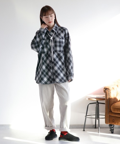 cepo（セポ）の「〈セットアップ対応〉11Ｗサルファーストレート コーデュロイパンツ（チノパンツ・レディース・グレー/チャコール/ベージュ・S/M/L）」の8枚目の写真