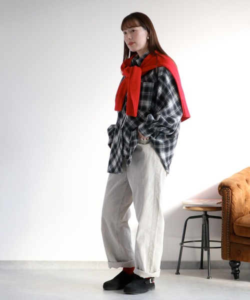 cepo（セポ）の「〈セットアップ対応〉11Ｗサルファーストレート コーデュロイパンツ（チノパンツ・レディース・グレー/チャコール/ベージュ・S/M/L）」の10枚目の写真