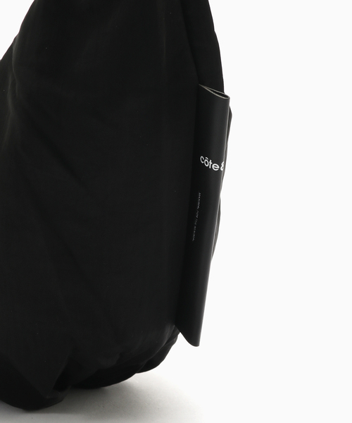 Cote&Ciel（コートエシエル）の「COTE＆CIEL Hyco S Smooth（ショルダーバッグ・メンズ・ブラック・FREE）」の8枚目の写真