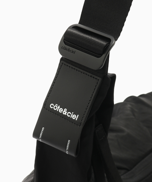 Cote&Ciel（コートエシエル）の「COTE＆CIEL Hyco S Smooth（ショルダーバッグ・メンズ・ブラック・FREE）」の10枚目の写真