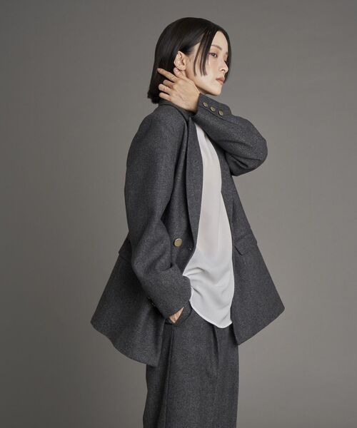 YECCA VECCA(イェッカヴェッカ)の「【尾崎紗代子×YECCA VECCA】ツイードテーラードジャケット(テーラードジャケット・レディース・ブラウン/チャコールグレー・FREE)」の9枚目の写真