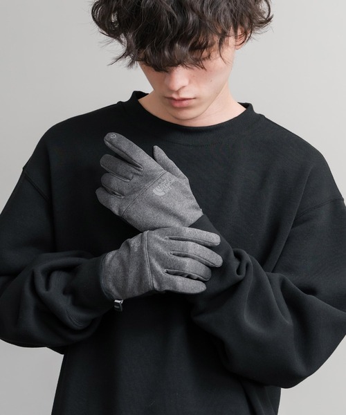 THE NORTH FACE（ザノースフェイス）の「THE NORTH FACE ザ・ノースフェイス ETIP RCYCLD GLV/スマホ タッチパネル対応 グローブ 五本指 手袋（手袋・メンズ・ブラック×ホワイト/ブラック/グレー・M/L）」の16枚目の写真