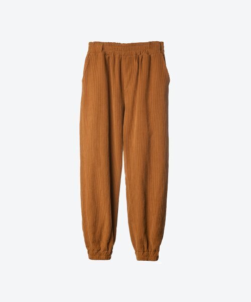UNTAGE（アンテージ）の「コットンコーデュロイトラックパンツ[ブラウン(ユニセックス)]_UTP-FP92（スウェットパンツ・メンズ・その他・LARGE/MEDIUM）」の4枚目の写真
