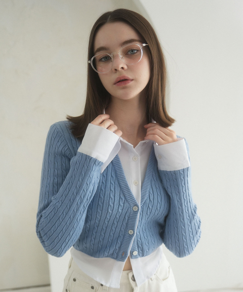 Vivacious(ビバシャス)の「Shirt Layered Cable Cardigan - 5COL(カーディガン/ボレロ・レディース・モカ/ブラック/スカイブルー/アイボリー/パープル・SMALL/MEDIUM)」の6枚目の写真