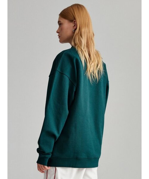 MENASOO(ミナス)の「UNISEX HERITAGE EMBLEM MOCK-NECK SWEATSHIRT GREEN(スウェット・レディース・その他・FREE)」の8枚目の写真