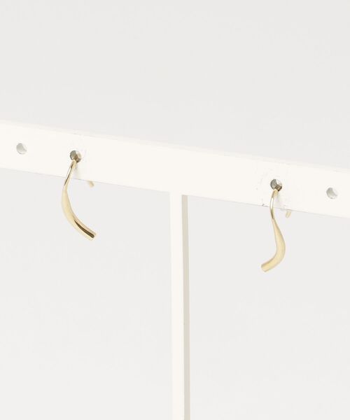 itam(アイタム)の「【itam】アイタム/ ステンレス キャッチレス プレーンピアス(ピアス(両耳用)・レディース・ゴールド/シルバー・FREE)」の5枚目の写真