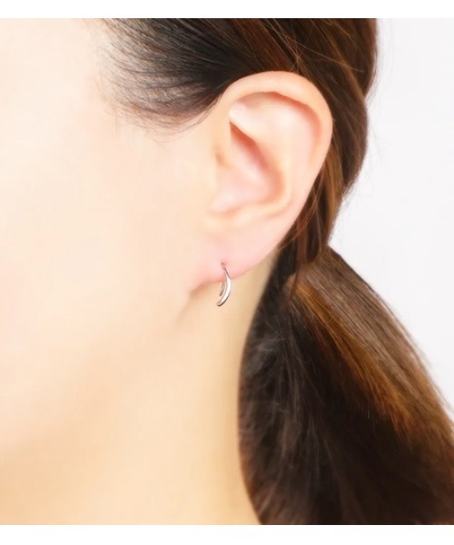itam(アイタム)の「【itam】アイタム/ ステンレス キャッチレス プレーンピアス(ピアス(両耳用)・レディース・ゴールド/シルバー・FREE)」の4枚目の写真