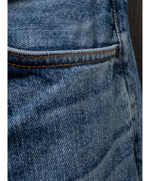 Nudie Jeans(ヌーディージーンズ)の「Nudie Jeans/ヌーディージーンズ Rad Rufus / ハイウエストレギュラーフィットジーンズ / Raw Tracks(デニムパンツ・メンズ・ライトインディゴブルー・29/34/33/32/31/30)」の7枚目の写真
