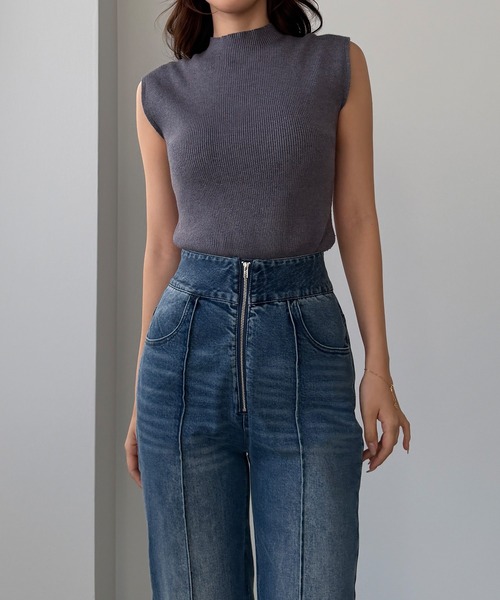 Louere（ルエレ）の「ハイウエストファスナーデザインストレッチストレートデニムパンツ[高身長サイズST有り]（デニムパンツ・レディース・ブラック/ライトブルー・SMALL/MEDIUM/LARGE/ST）」の4枚目の写真