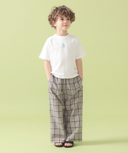 こども ビームス(コドモビームス)の「b ロゴ プリント 半袖 Tシャツ 2026SS(90~140cm)(Tシャツ/カットソー・キッズ・オフホワイト/レッド/ネイビー・130/110/120/140/100/90)」の5枚目の写真