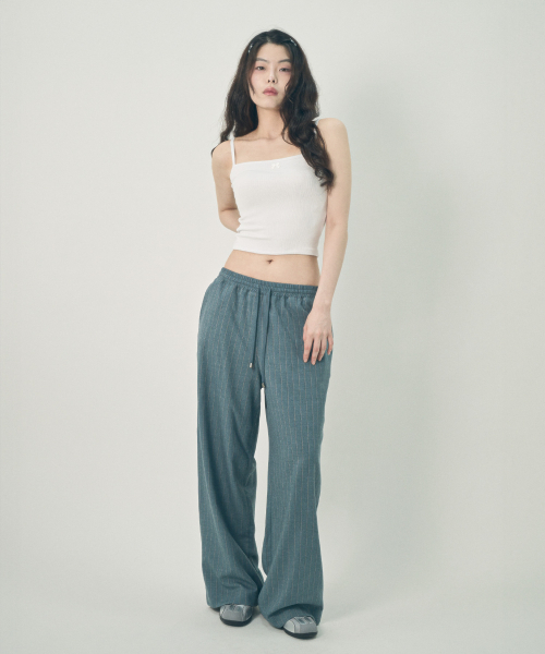 MIHEV(ミヘブ)の「カジュアルストライプワイドスラックスブルー(スラックス・レディース・その他・MEDIUM/LARGE)」の3枚目の写真
