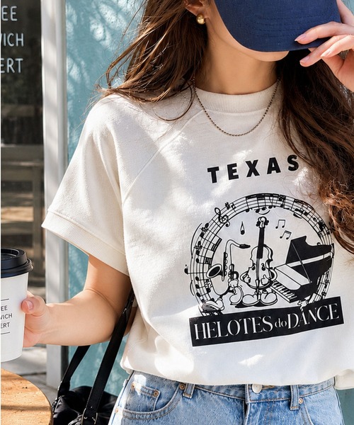 Java(ジャバ)の「《JaVa ジャバコラボ》目を奪う、こなれ感。古着デザイン風ミュージックプリントTシャツ(半袖)(Tシャツ/カットソー・レディース・ホワイト/ベージュ/オートミール/ブラック・LARGE/MEDIUM/SMALL/X-LARGE)」の1枚目の写真