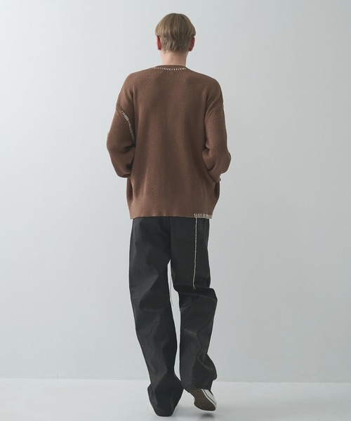 OUAT(オーユーエーティー)の「【OUAT】別注OFFICE CREW CARDIGAN(カーディガン/ボレロ・メンズ・ベージュ/ブラック・2/3)」の6枚目の写真