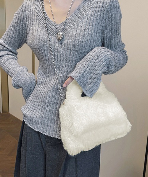 Miniministore（ミニミニストア）の「ファーショルダーバッグ パールチェーン鞄（ショルダーバッグ・レディース・ブラック/モカ/ベージュ/ホワイト・FREE）」の7枚目の写真